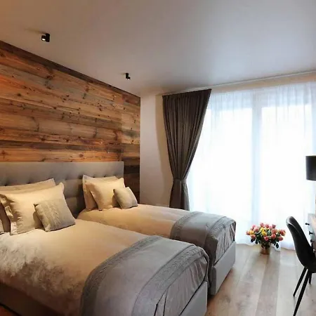 Villa 5br Lovely Mountain With View Chalet - What'app - 0034-635-520-036 - For Reservations!! *