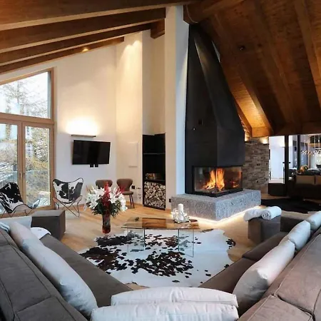 5br Lovely Mountain With View Chalet - What'app - 0034-635-520-036 - For Reservations!! *