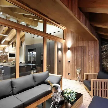Villa 5br Lovely Mountain With View Chalet - What'app - 0034-635-520-036 - For Reservations!! *